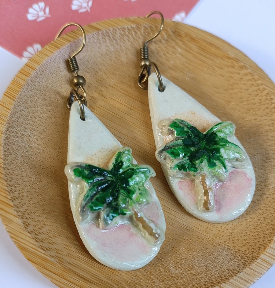 Sunset palm tree earrings 