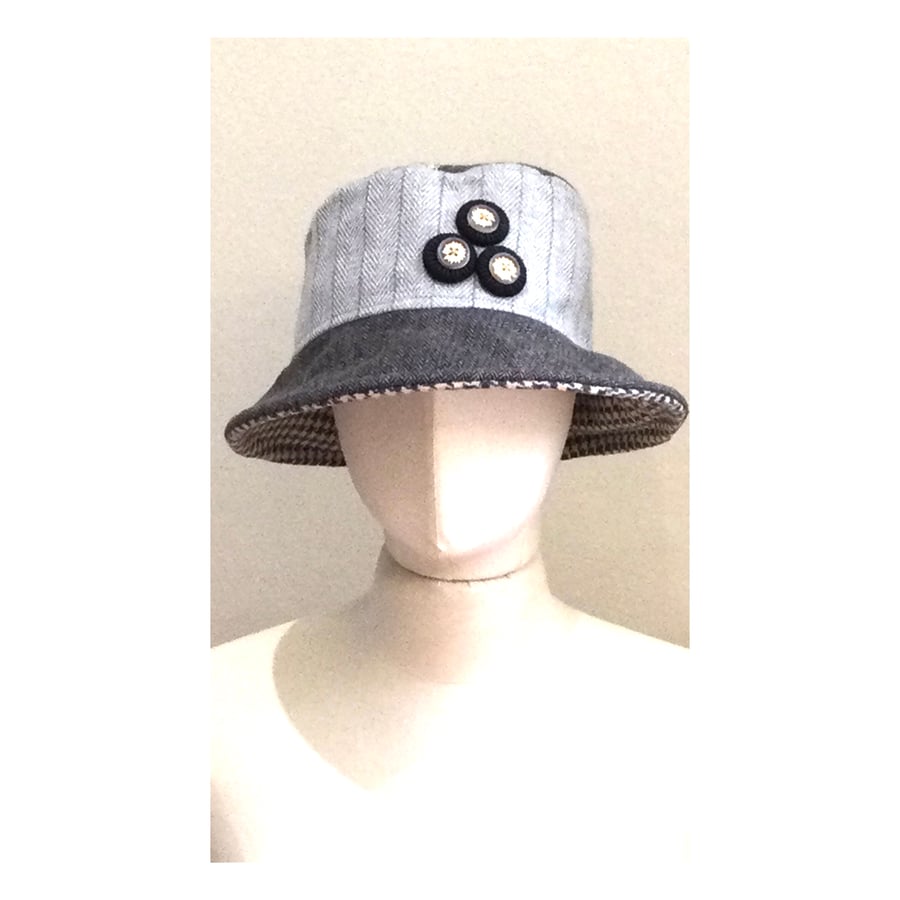 Helen - Wool Bucket Hat Silver