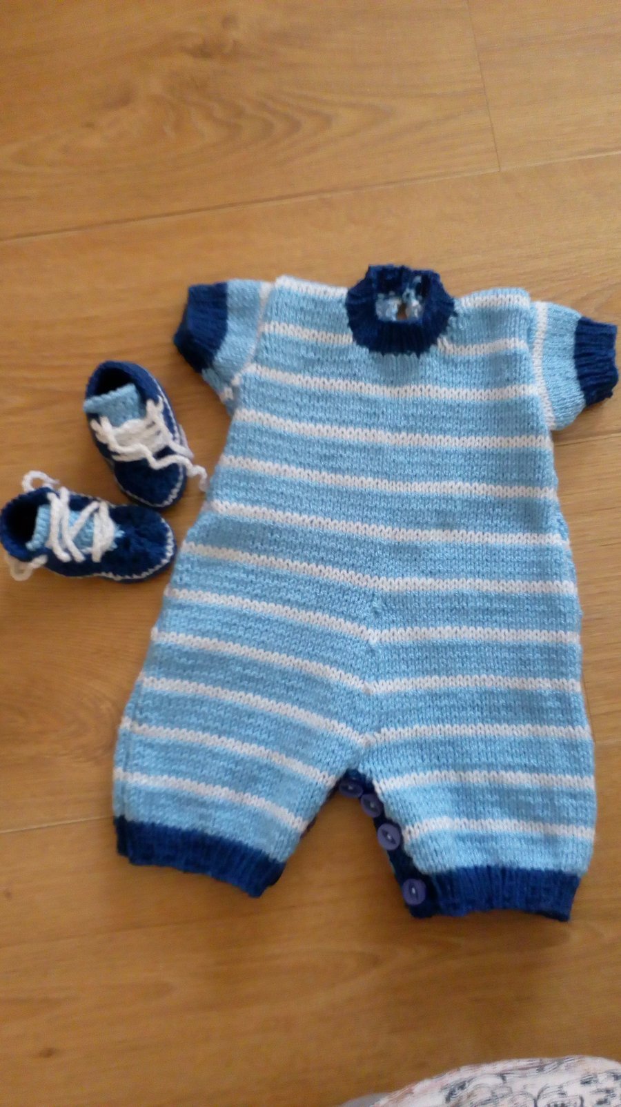 Boys romper and trainers set