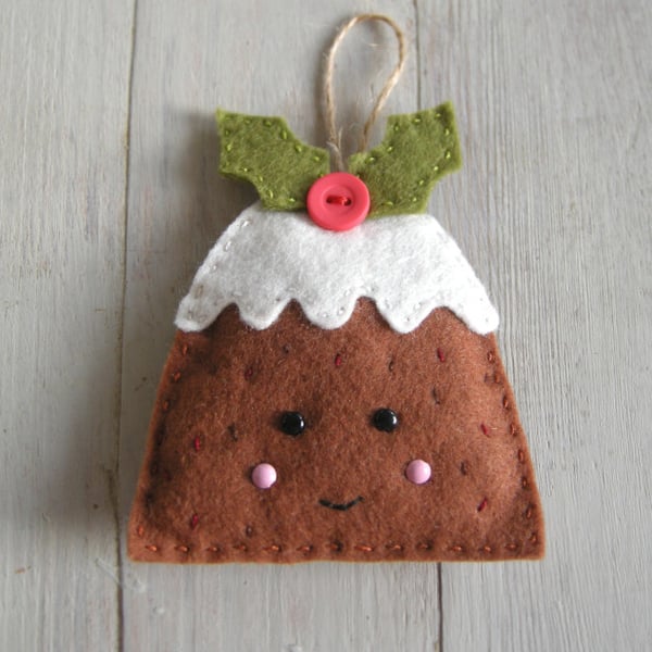 Sewing kit Clara the christmas pudding