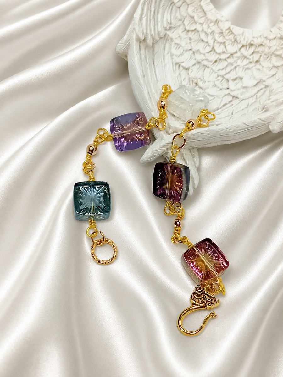 Hand Carved Starburst Glass Bracelet