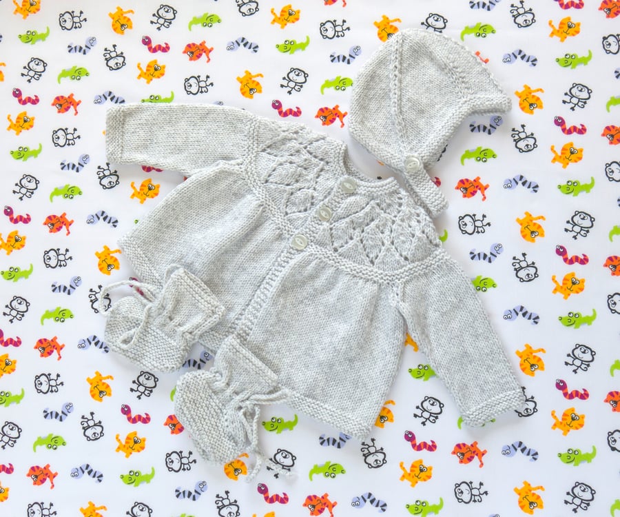 Oliver : Traditional Style Baby Matinee Set.
