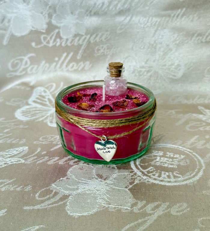 Love Potion Candle – Handmade Romantic Crystal Candle