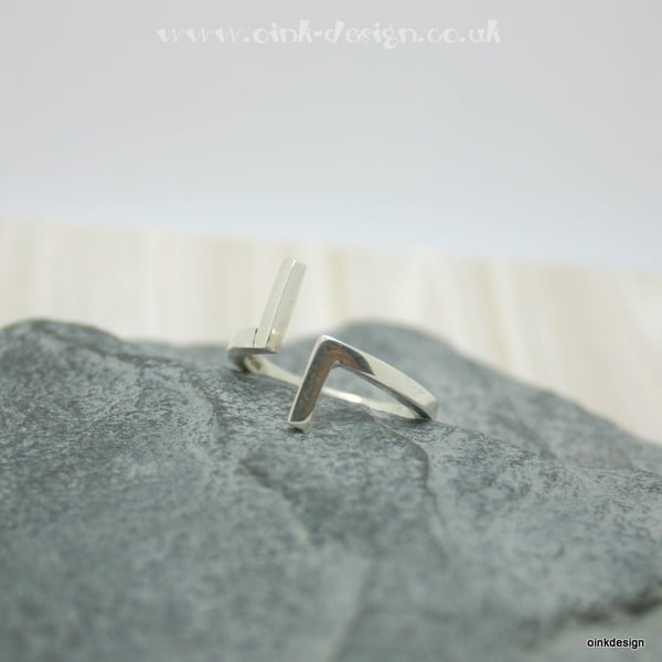 Open sterling silver statement ring size L