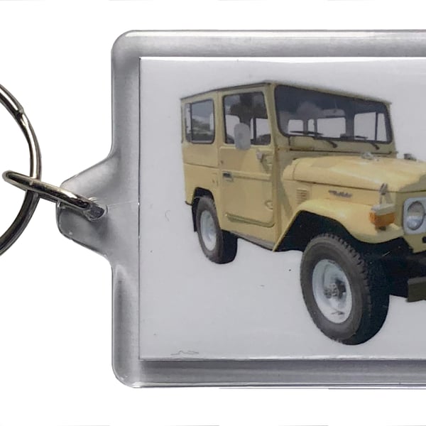 Toyota Land Cruiser SWB 1982 - Keyring with 50x35mm Insert 