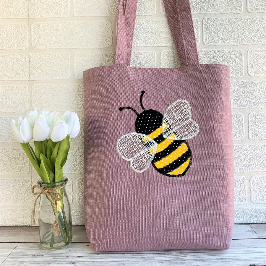 Bumble bee tote bag in lilac with polka dot bumble bee