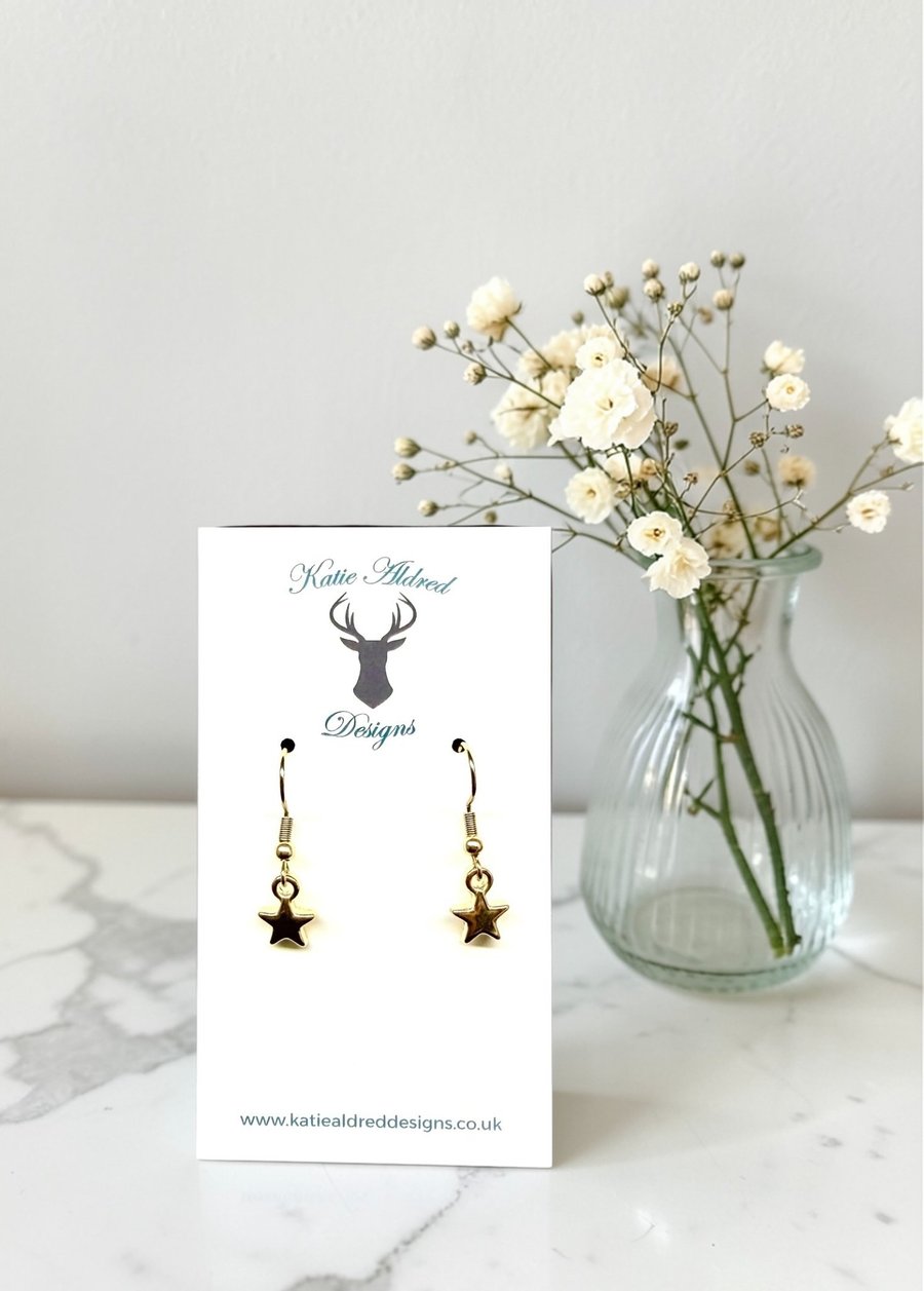 Charm Earrings - 3D Gold Star