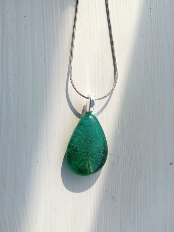 Drop of colour glass necklace emerald green 