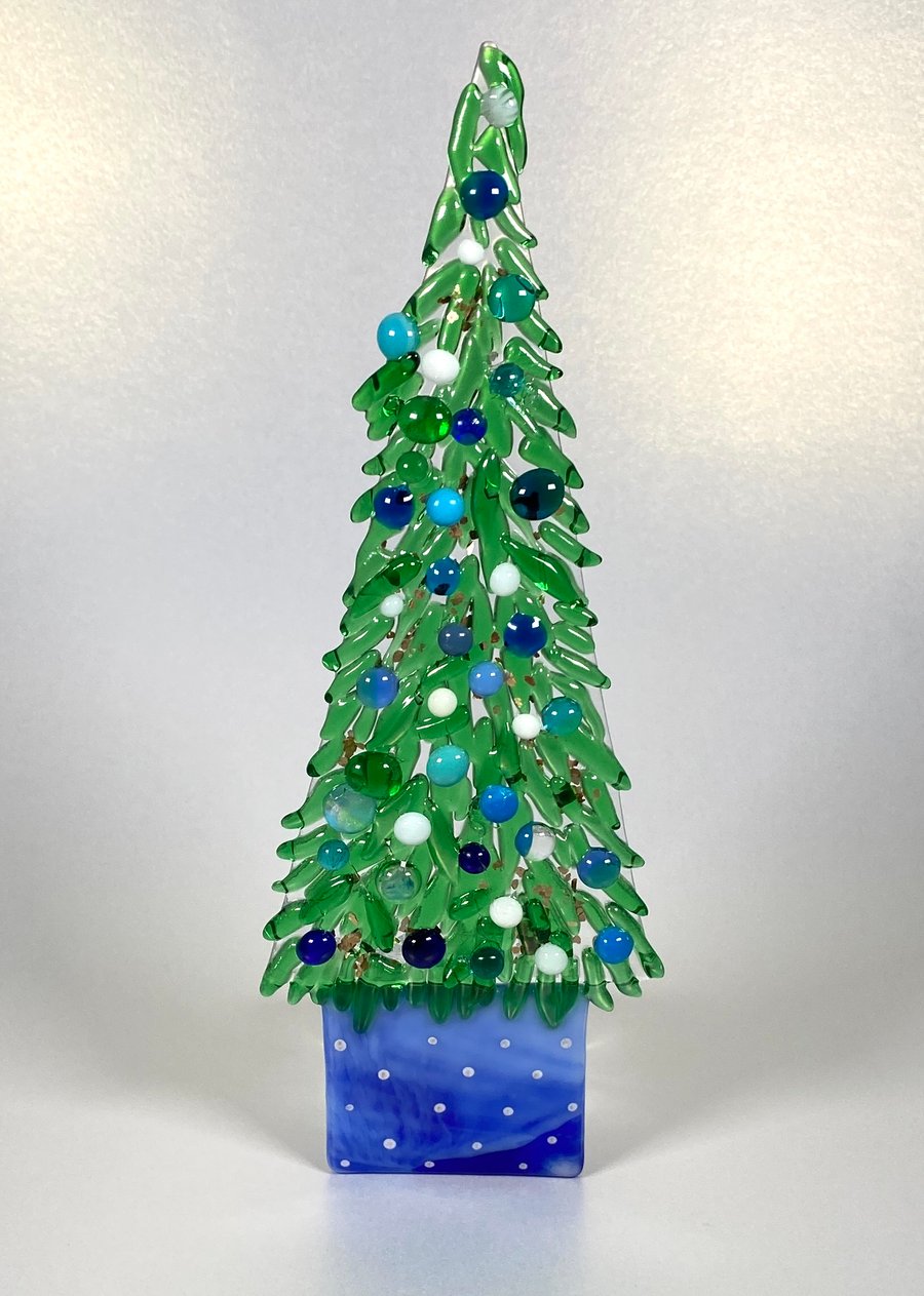 Fused glass Christmas trees will be candle screen 