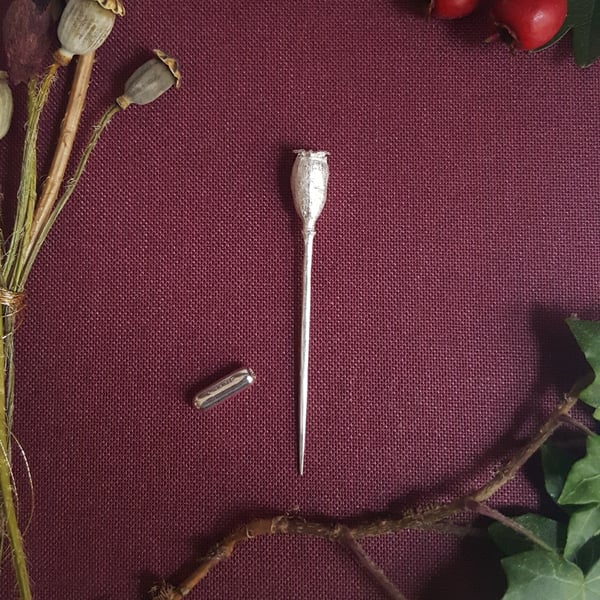 Poppy Pin, Silver Stick Pin with Seedpod, Nature Jewellery, Botanical Gift