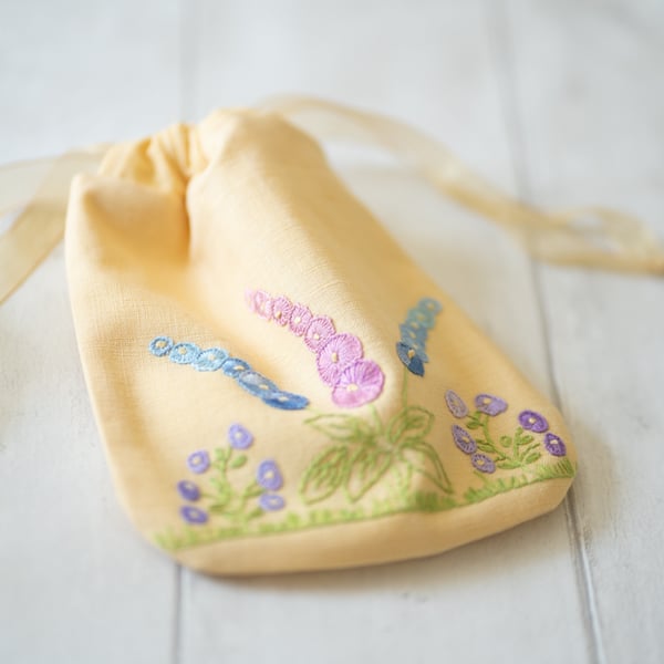 Vintage Embroidered Linen  Fully Lined Yellow Drawstring Bag 