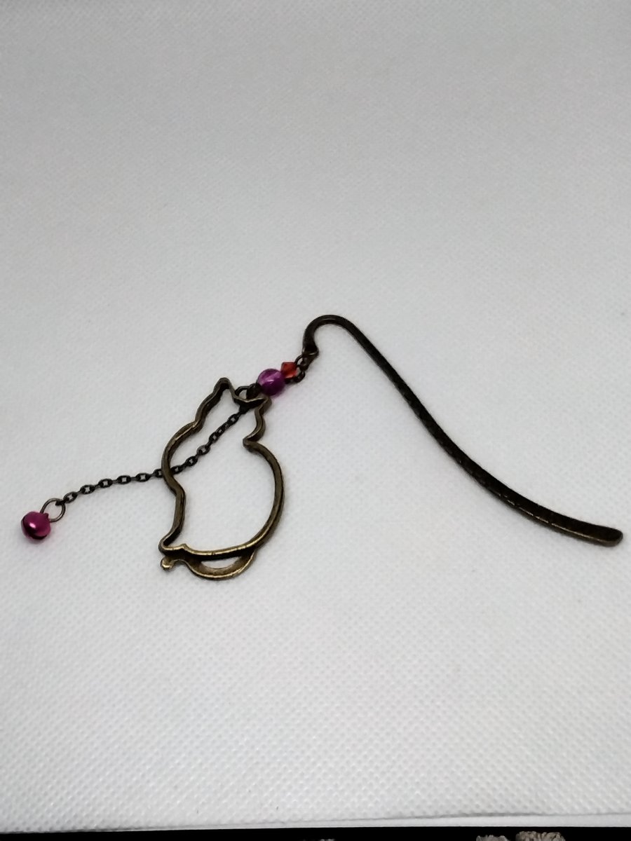 Bronze tone, crook bookmark with cat dangle and chain - cat lover gift, FREE bag