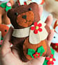 Felt Christmas Woodland Garland. Handmade set of 8 felt decorations. - Image 7