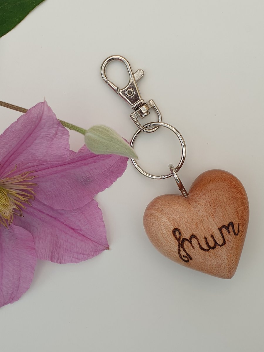 Mum  keyring heart made of solid beech, Mothers day gift