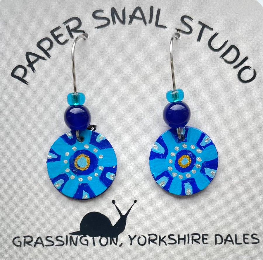 Circular, 15mm in diameter, Hand-painted Paper Earrings with Beads