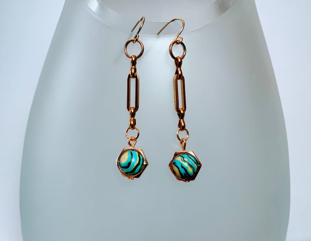 Gold Paperclip Chain Bead Earrings.