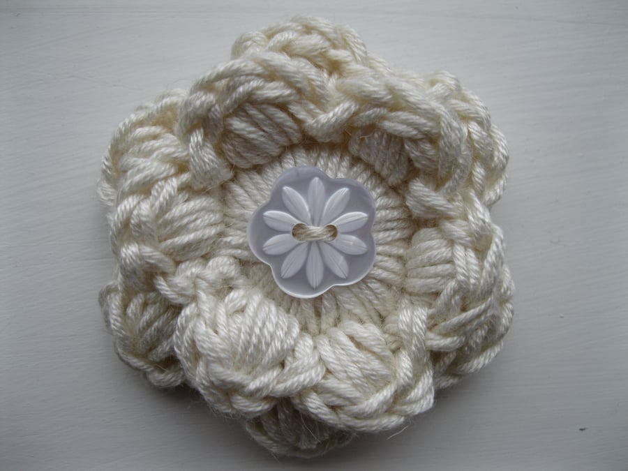 Petite Ivory Crochet Flower Brooch