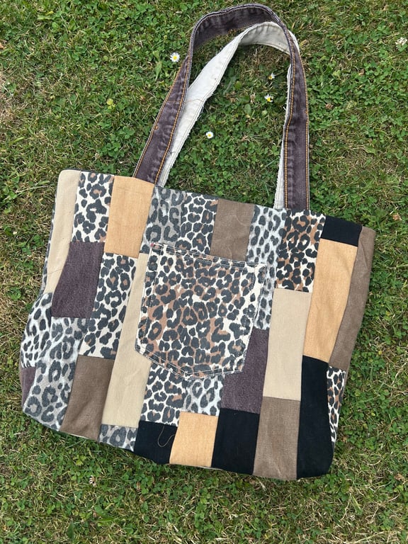 Leopard print denim bag - Tote bag - Upcycled