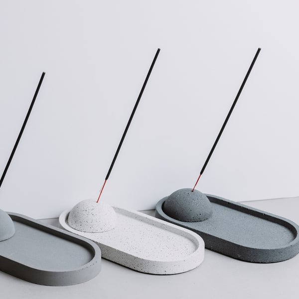 Modern Concrete Incense Holder: Minimalist Oval Design