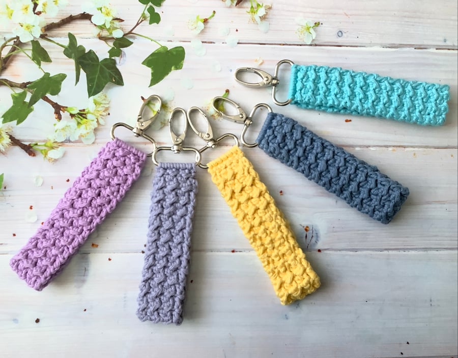Crochet Wristlet Keychain Keyring