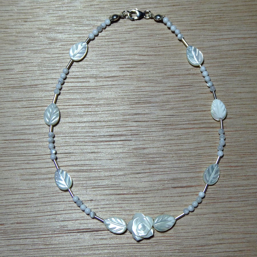  Sterling Silver & Mother of Pearl Leaves & Rose Anklet
