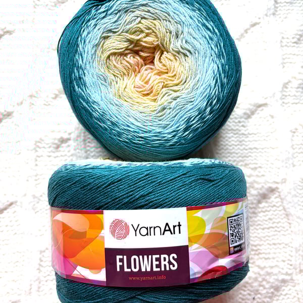 1 cake x 250g YarnArt Flowers Yarn Cake - Colour 270 : Cotton Blend