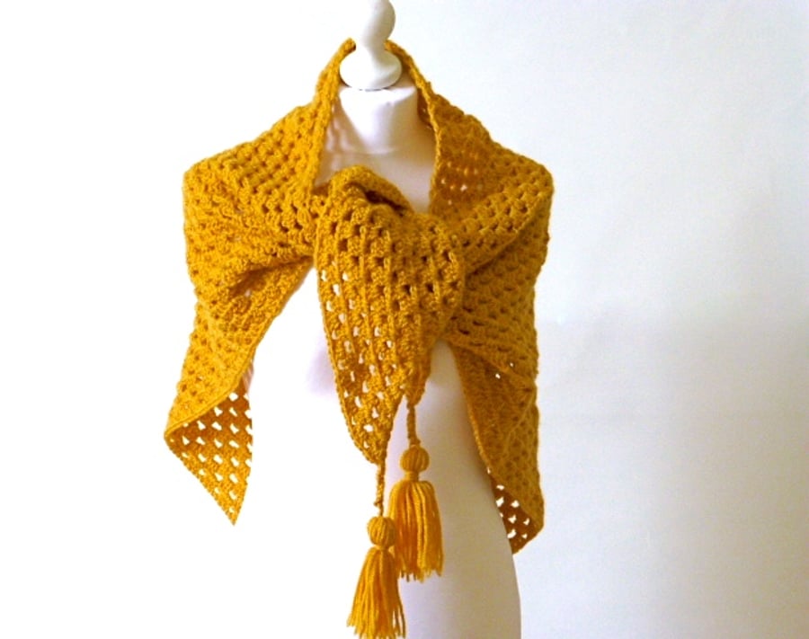Crochet triangle shawl, mustard shawl, chunky wool wrap