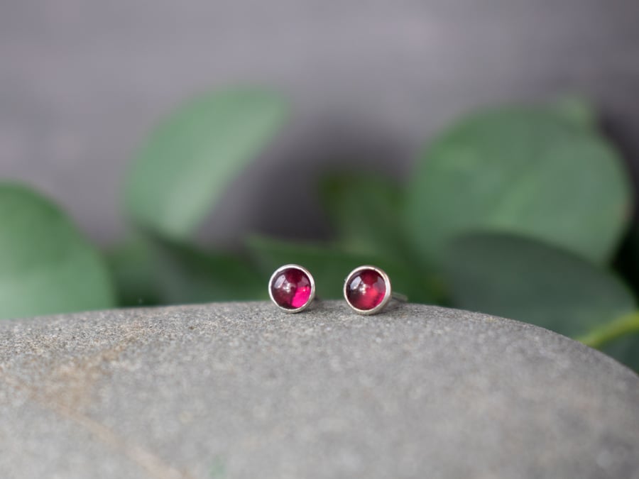 Rhodolite Garnet Tiny Stud Earrings - 4mm Silver Studs