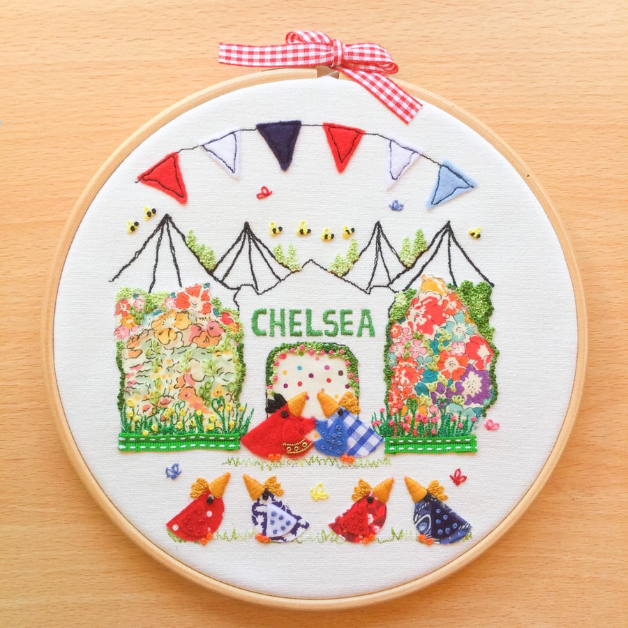 Embroidered Hoop Art "Chelsea Chicks"