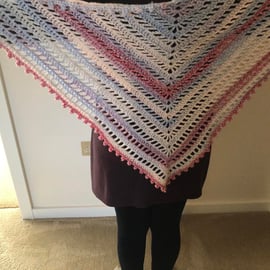 Crochet Triangular Shawl Wrap In Shades Of Pinks And Blues (R792)