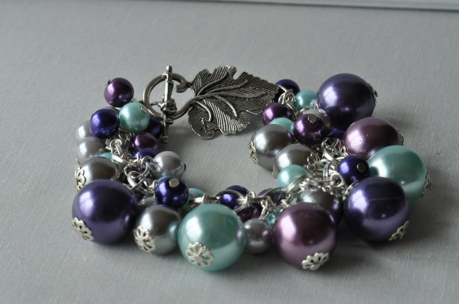 Iced Nougat Pearl Mix Charm Style Bracelet