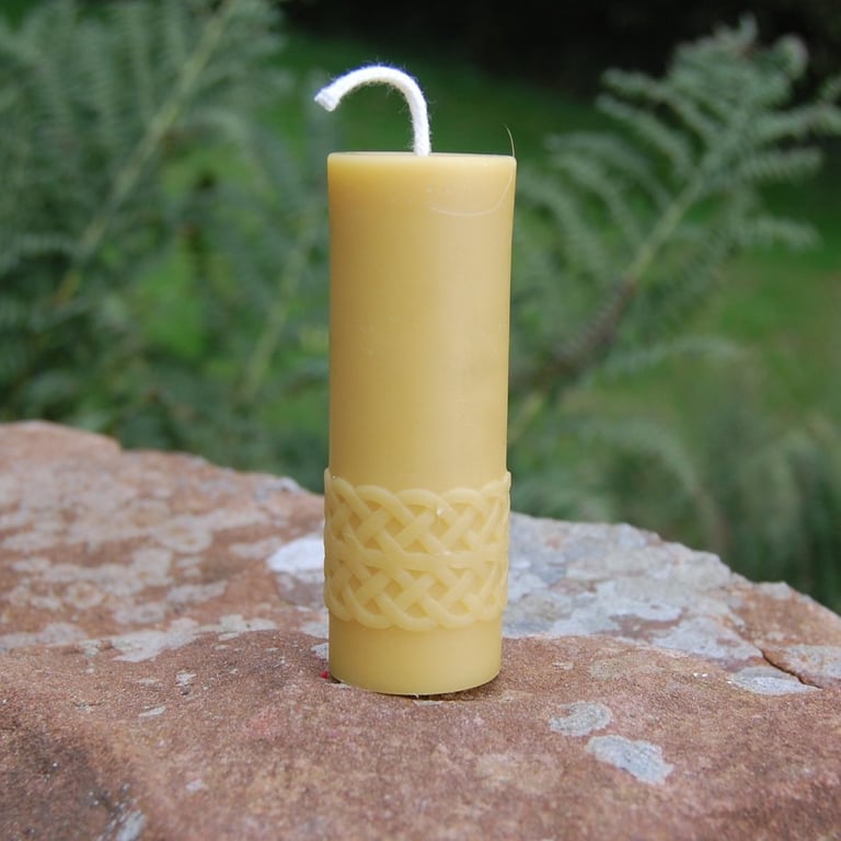 Hand Poured Beeswax Celtic Wave Candle 9cm - 3.5 inches - Natural Beeswax Candle