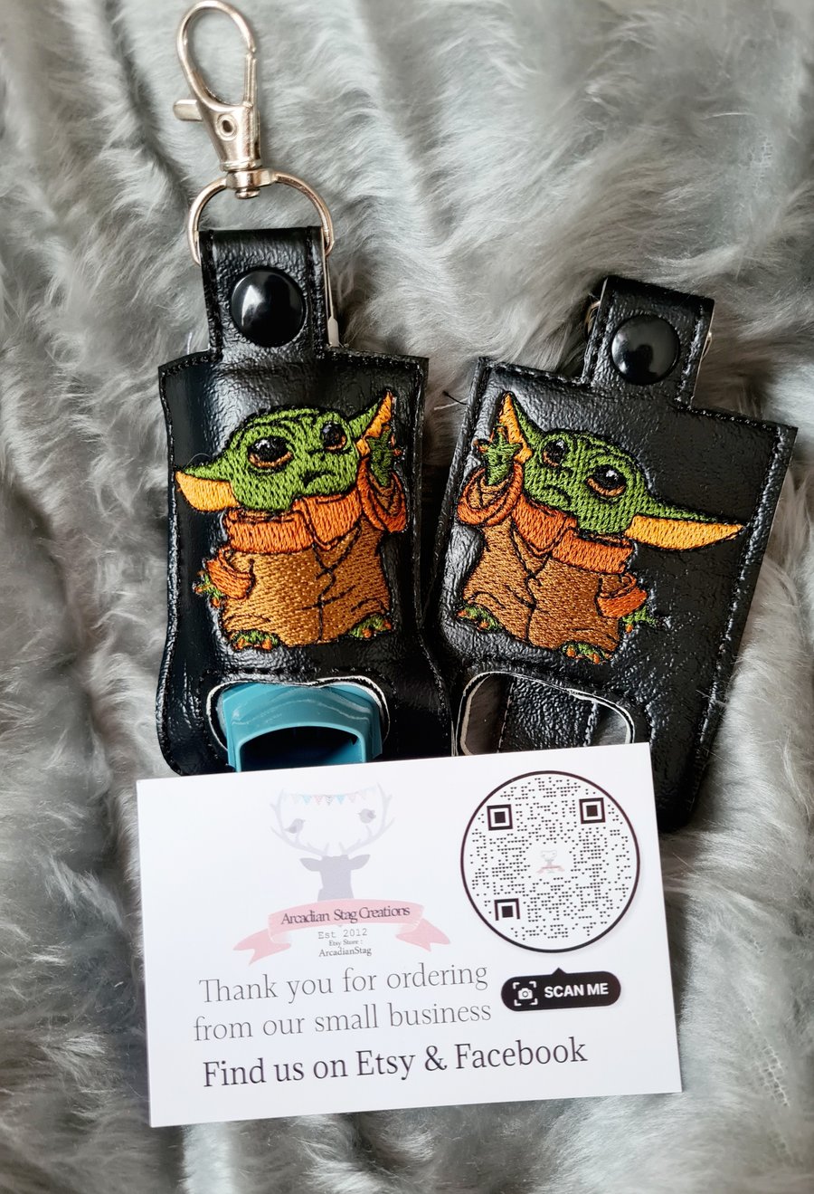 Embroidered Personalised Inhaler Carry Case keyring - Baby Yoda, Mandalorian