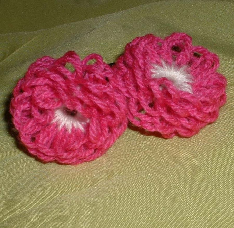 Handmade woollen flower hair bands - pink