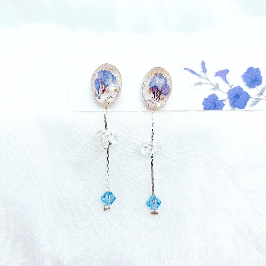 Dried flowers pendant earrings Floral earrings Dangle drop earrings 