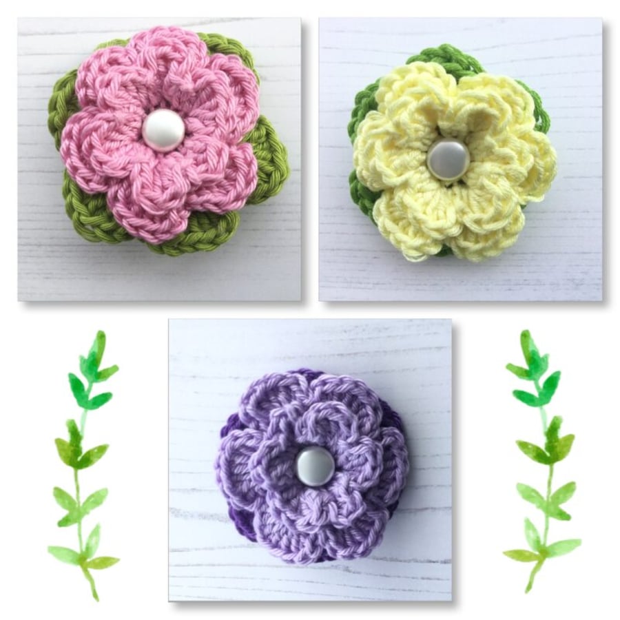 Crochet Flower Brooch Corsage