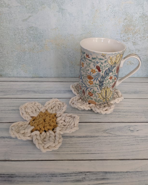 Flower coaster, chunky mat, cotton coasters, plant lovers gift