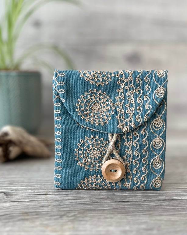 Embroidered Button Purse Pouch 