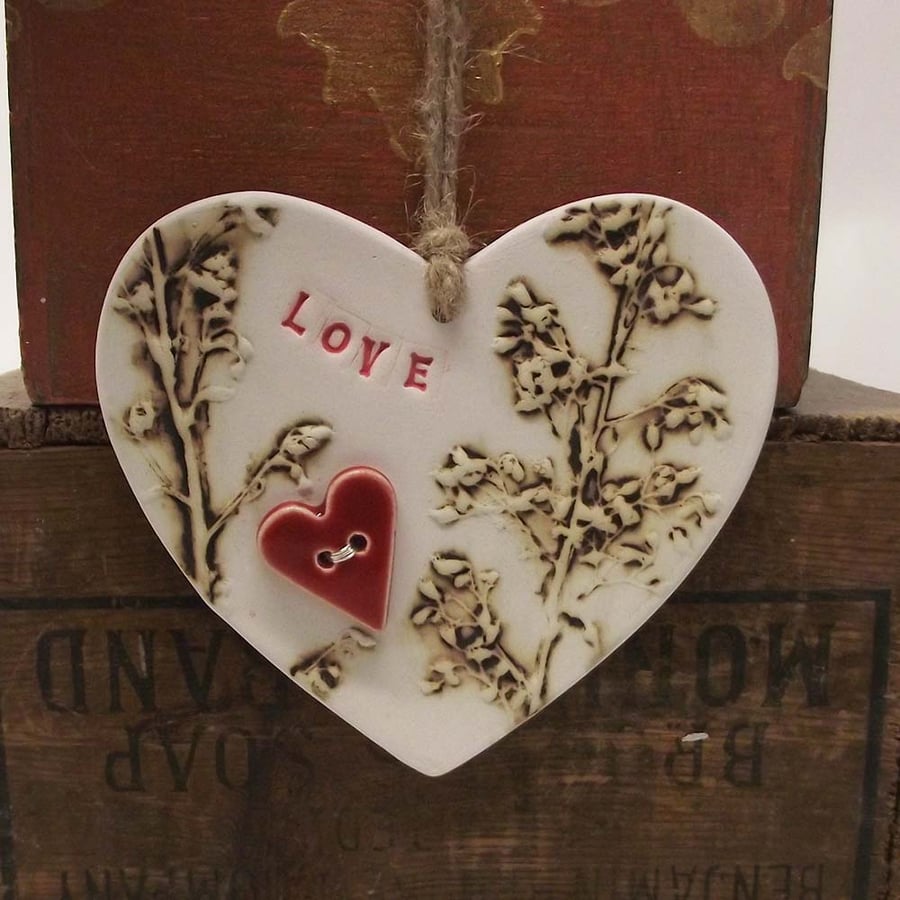 Ceramic loveheart flower decoration Pottery red heart button