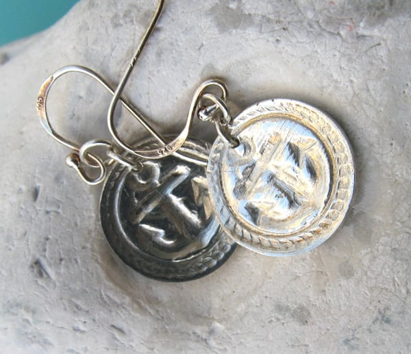 Fine silver anchor earrings