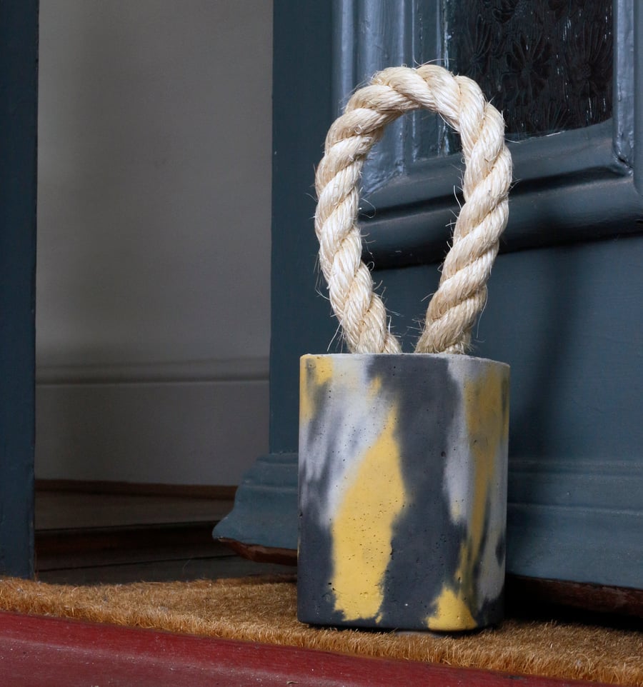 2.5 kg - 5.5 pounds multicolourd door stops