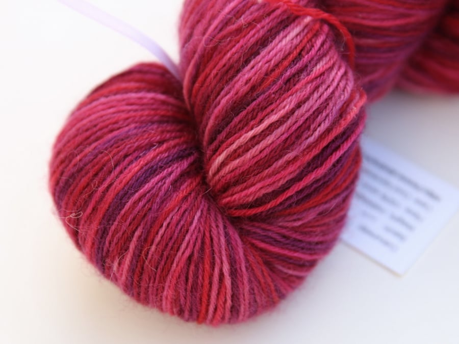 SALE: Magnificent - Superwash Bluefaced Leicester 4-ply yarn