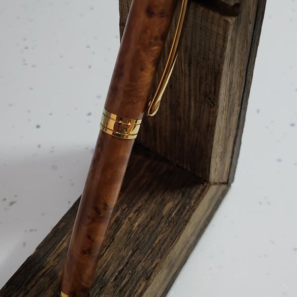 Handmade Thuya Burr Fountain Pen