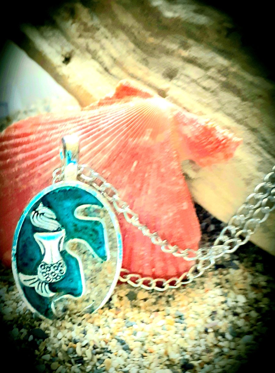 Sand and Sea pendant necklace