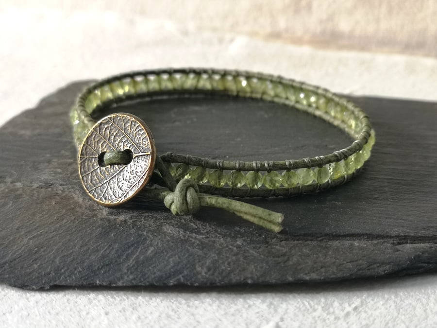 Peridot and green leather bracelet with button fastener, August birthstone 