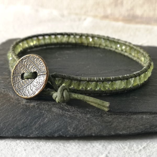 Peridot and green leather bracelet with button fastener, August birthstone 