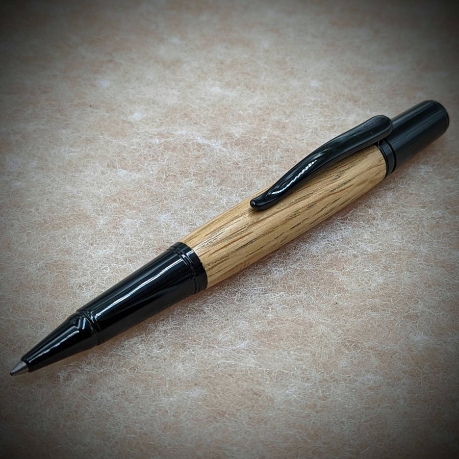 Handmade reclaimed Penderyn whisky oak wooden ballpoint pen with black fittings