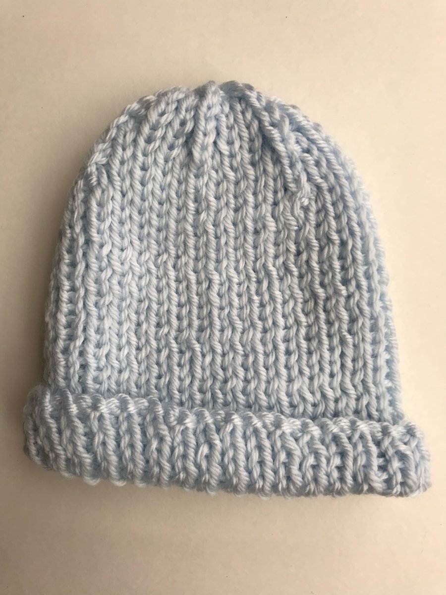 Blue chunky ribbed baby hat