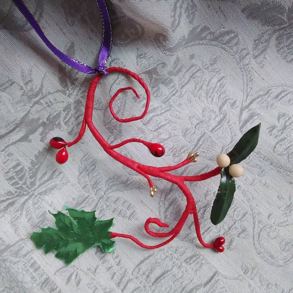 Christmas Decoration with Vintage Ivy Leaf and Mistletoe