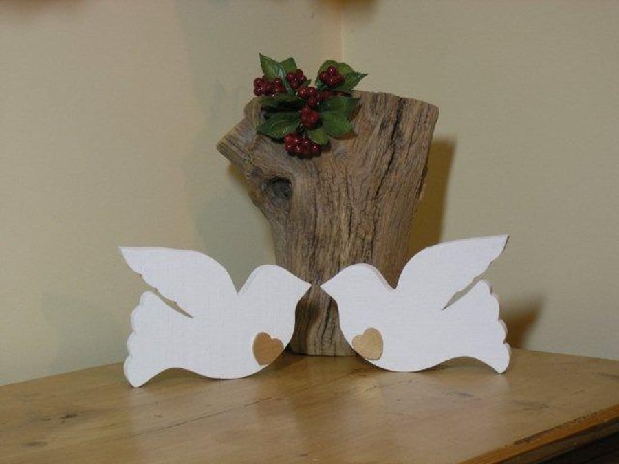 PAIR OF DOVES HANDMADE CHRISTMAS DECORATIONS